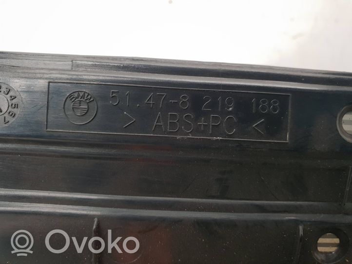 BMW 3 E46 Priekinio slenksčio apdaila (vidinė) 7891985