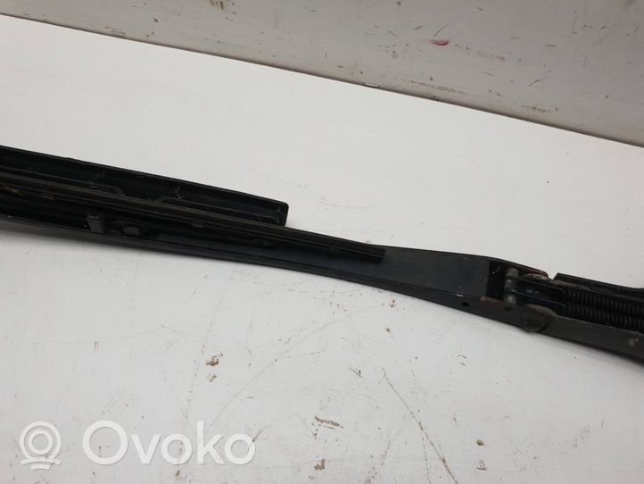 BMW 5 E39 Priekinio stiklo valytuvų kojelė 102087