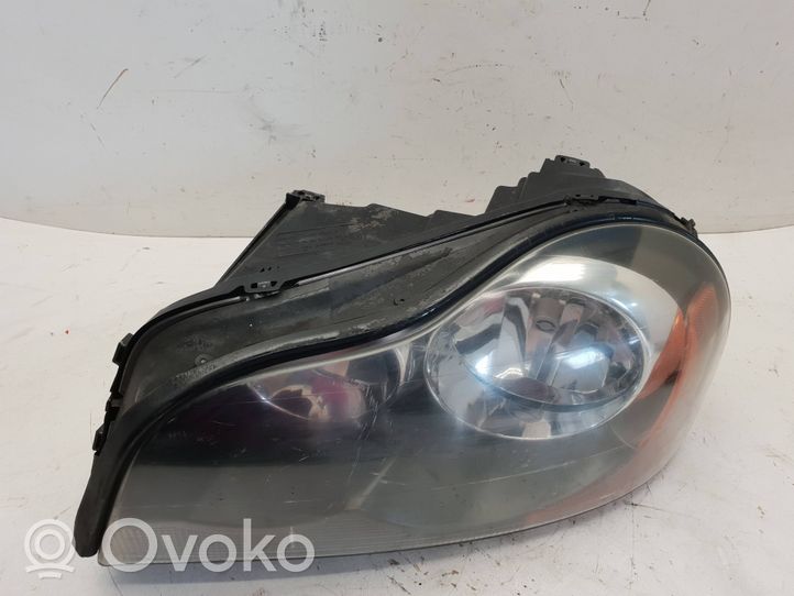 Volvo XC90 Lampa przednia 8620575