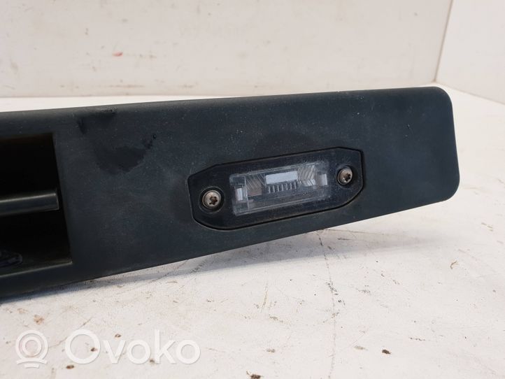 Volvo XC90 Trunk door license plate light bar 30699743