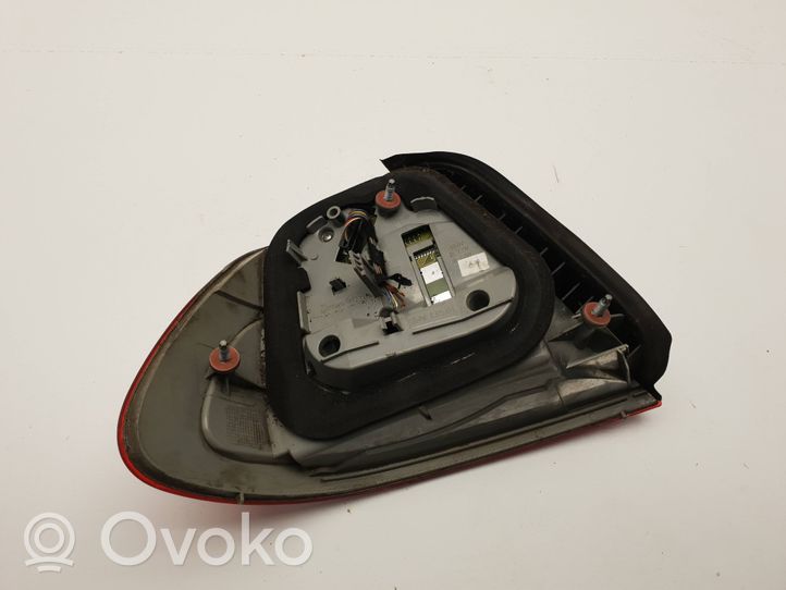 BMW 3 E46 Lampa tylna 6937454