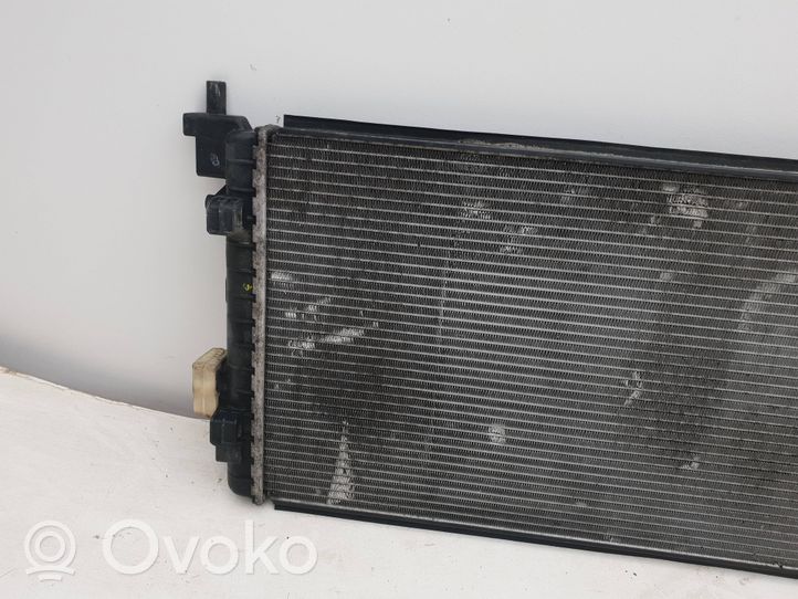 Volkswagen Polo V 6R Jäähdyttimen lauhdutin 6R0121253A