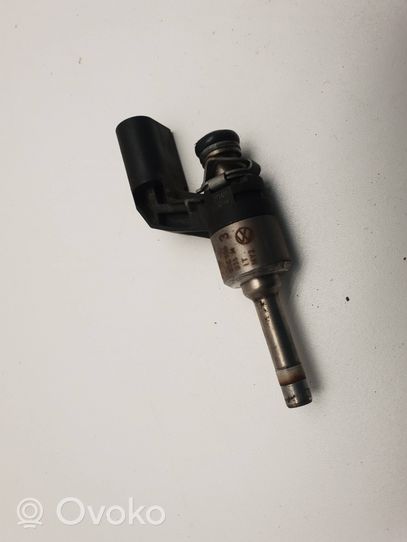 Audi A1 Fuel injector 273A11