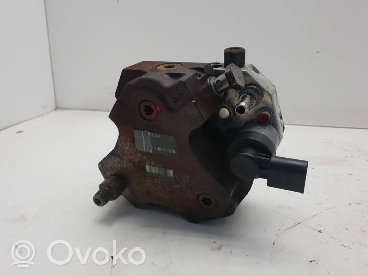 BMW X3 E83 Fuel injection high pressure pump 7798333