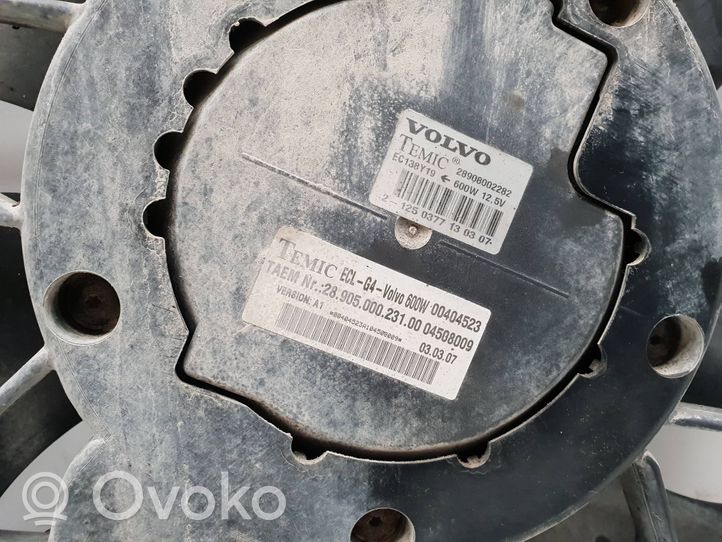 Volvo XC90 Radiator cooling fan shroud 00404523