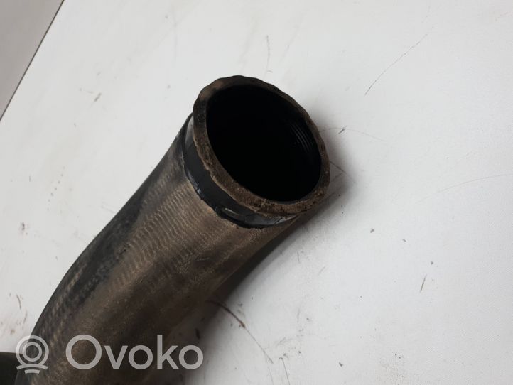 Volvo XC90 Tube d'admission de tuyau de refroidisseur intermédiaire 30766440