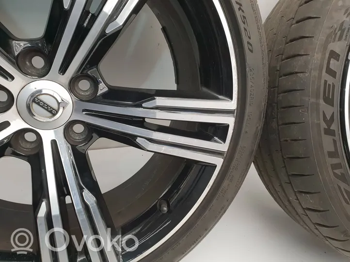 Volvo XC90 R19 alloy rim 31471314