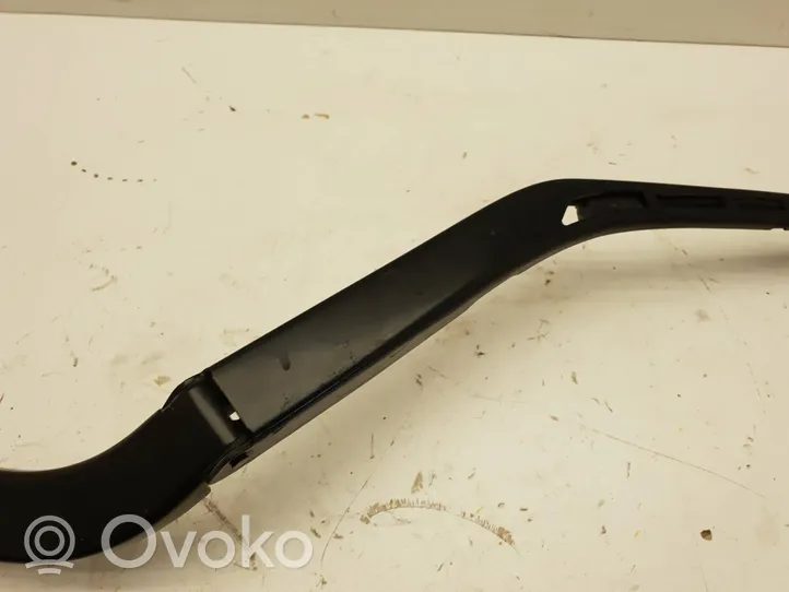 Volvo XC90 Front wiper blade arm 31391849