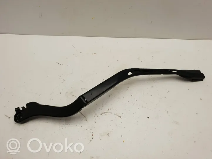 Volvo XC90 Front wiper blade arm 31391849