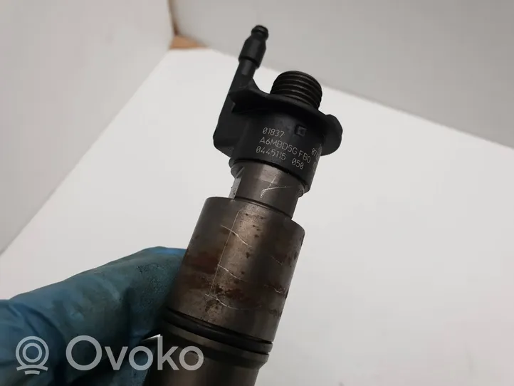 BMW 5 E60 E61 Injecteur de carburant 7796042