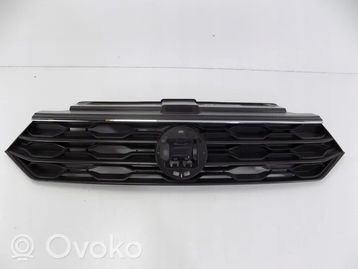 Volkswagen T-Roc Maskownica / Grill / Atrapa górna chłodnicy 2GA853651E