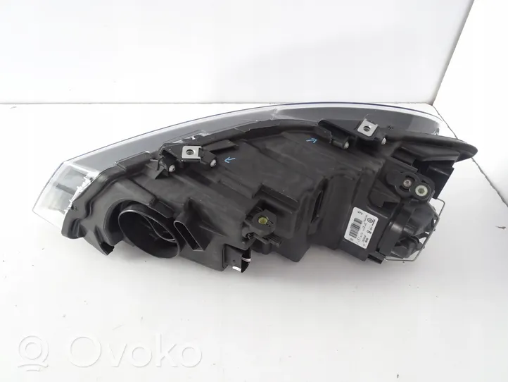 Volkswagen Polo V 6R Lampa przednia 6R1941016C