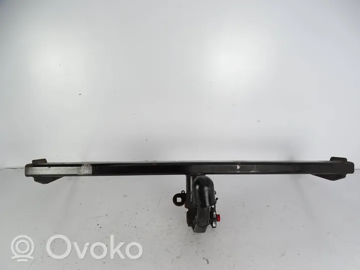 Audi Q2 - Hak holowniczy 31713260001