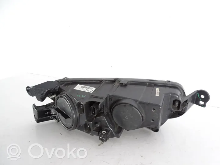 Citroen C4 Grand Picasso Lampa przednia 9672217380-01