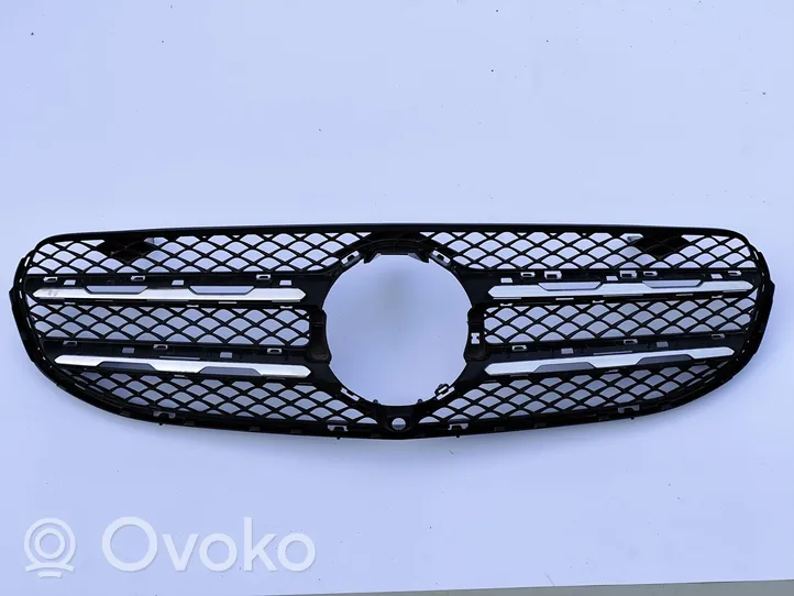 Mercedes-Benz GLC AMG Maskownica / Grill / Atrapa górna chłodnicy A2538807305