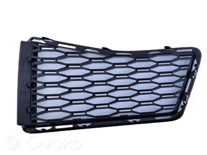 BMW 6 G32 Gran Turismo Grille inférieure de pare-chocs avant 51118069710