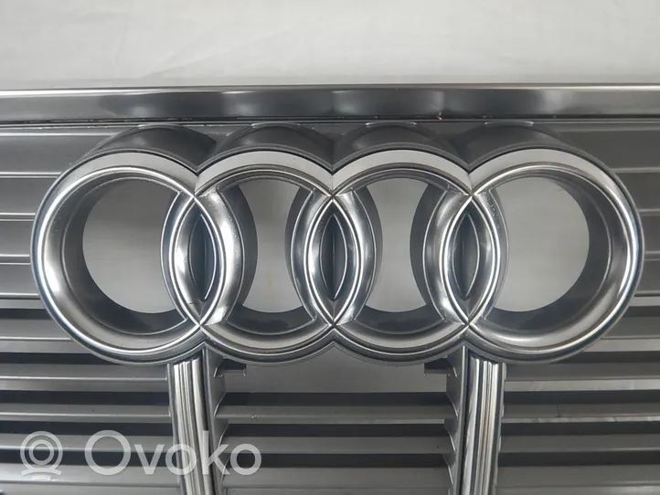 Audi e-tron Oberes Gitter vorne 4KE853651ABC