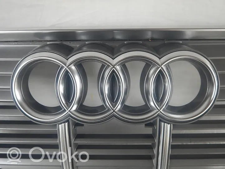 Audi e-tron Grille calandre supérieure de pare-chocs avant 4KE853651ABC