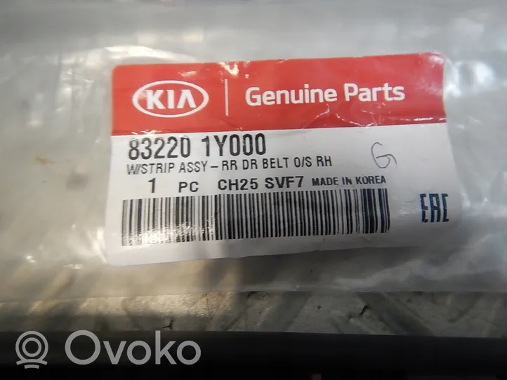 KIA Picanto Облицовка стекла задней двери 832201Y000