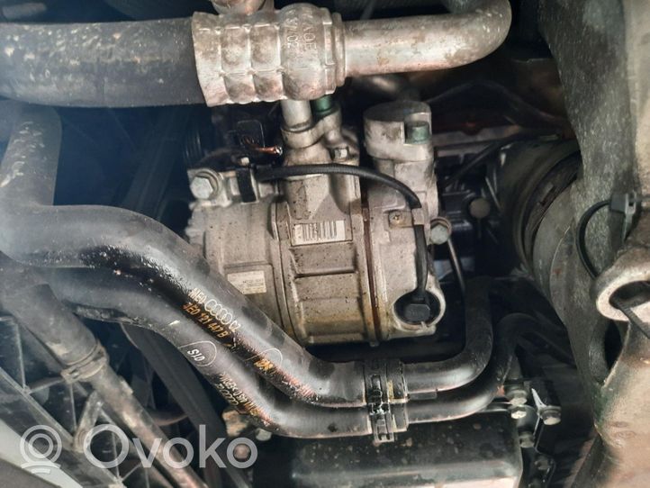 Audi A8 S8 D5 Ilmastointilaitteen kompressorin pumppu (A/C) 4472209261