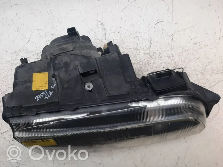 Ford Scorpio Phare frontale 0301072326