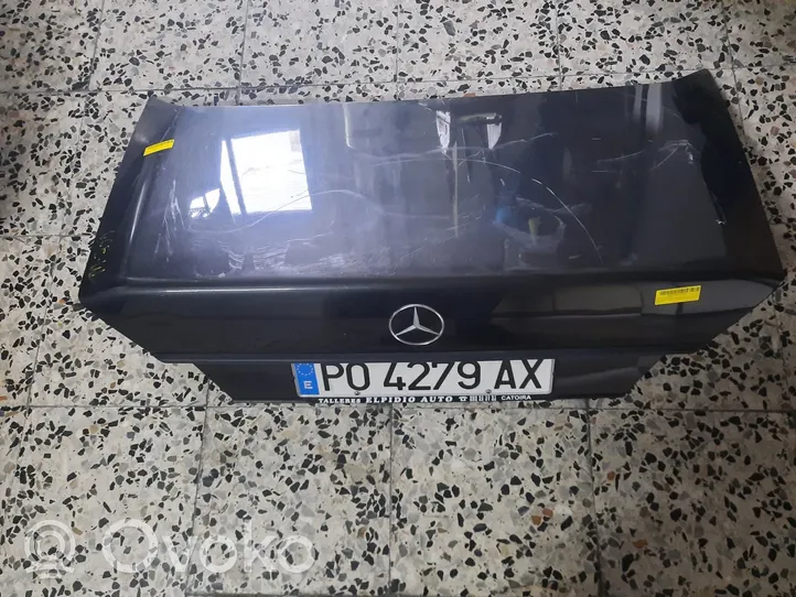 Mercedes-Benz E W212 Couvercle de coffre A2107500675