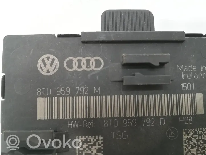 Audi A4 Allroad Sterownik / Moduł centralnego zamka 8T0959792G