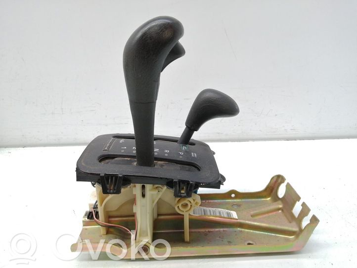 Jeep Grand Cherokee (WJ) Gear selector/shifter (interior), 112.47 € RRR