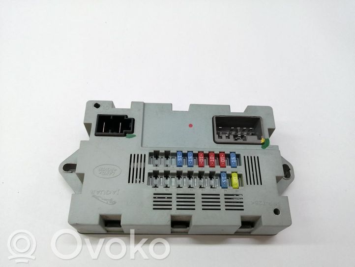 C2D23644 Jaguar XE Module de fusibles, 112.47 € OVOKO