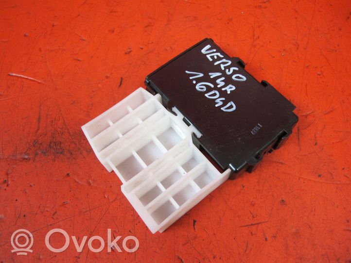 Toyota Verso Centralina/modulo motore ECU 896810F030