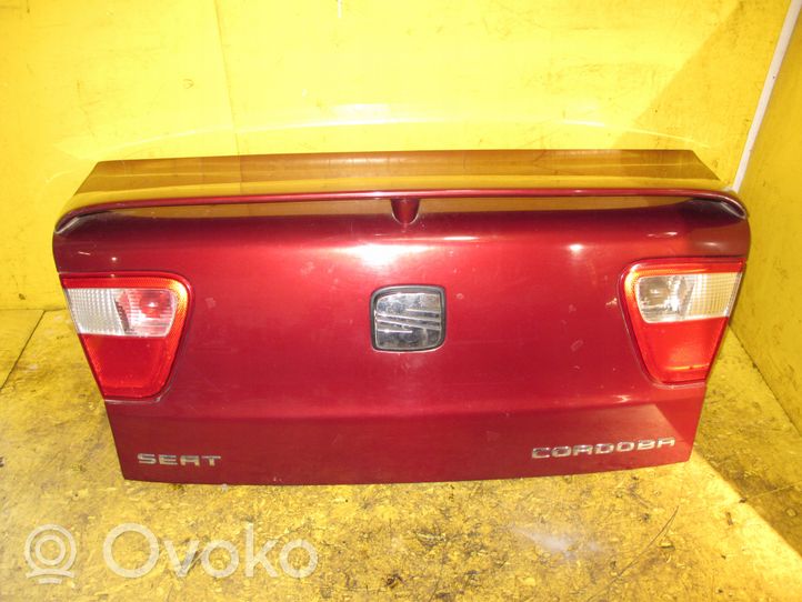 Seat Cordoba (6K) Tylna klapa bagażnika 