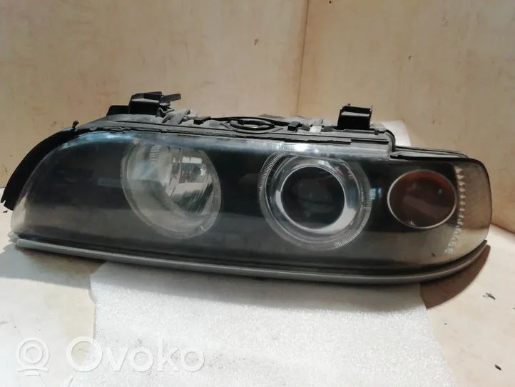 BMW 5 E39 Lampa przednia 