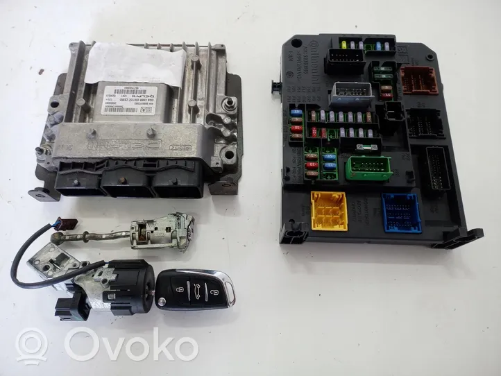 Citroen DS4 Komputer / Sterownik ECU silnika 9677563880