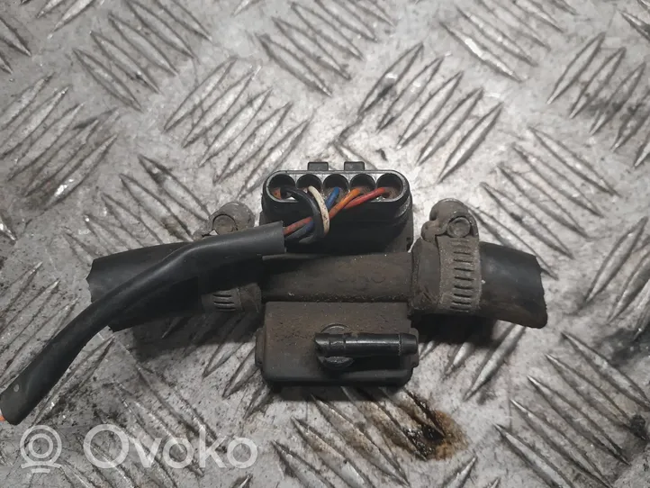 Volvo V70 Temperatūras sensors gāzes reduktoram 110R006300