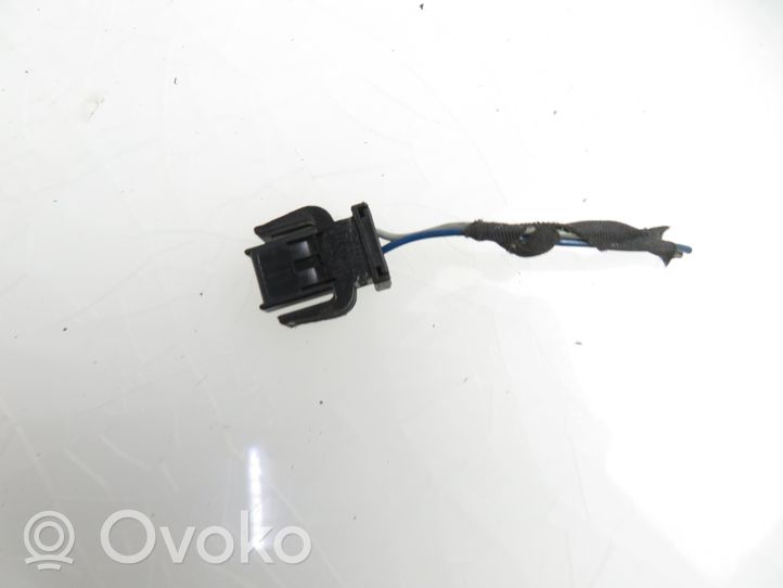 Seat Exeo (3R) Ašelė (galinio rato) 4B0407613B