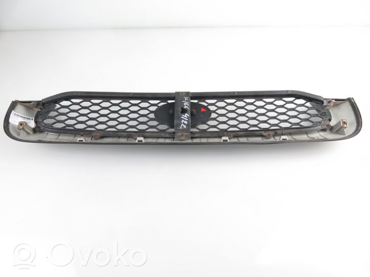 Hyundai Santa Fe Grille de calandre avant 