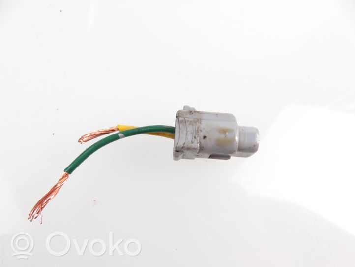 Toyota RAV 4 (XA10) Elektryczny podnośnik szyby drzwi przednich 0621005543