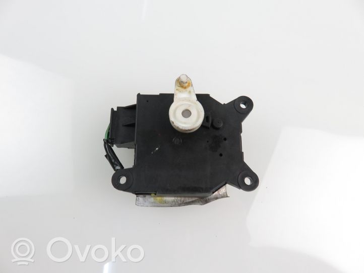 Subaru Impreza III Motor/activador trampilla de calefacción 5027523770