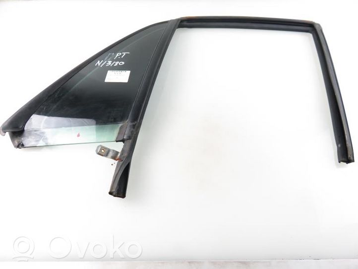 Cadillac STS Seville Rear side window/glass 