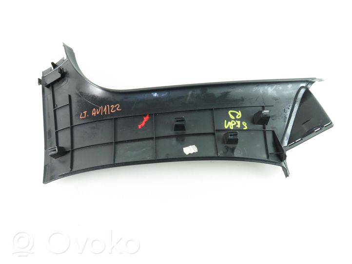 Skoda Octavia Mk2 (1Z) Osłona słupka szyby przedniej / A 