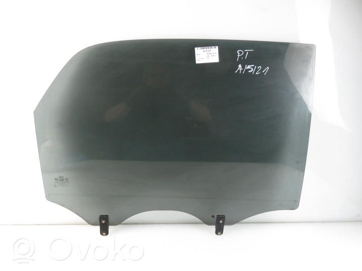 KIA Sportage Rear door window glass 