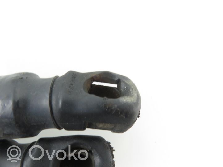 Renault Clio III Support de levage de hayon 