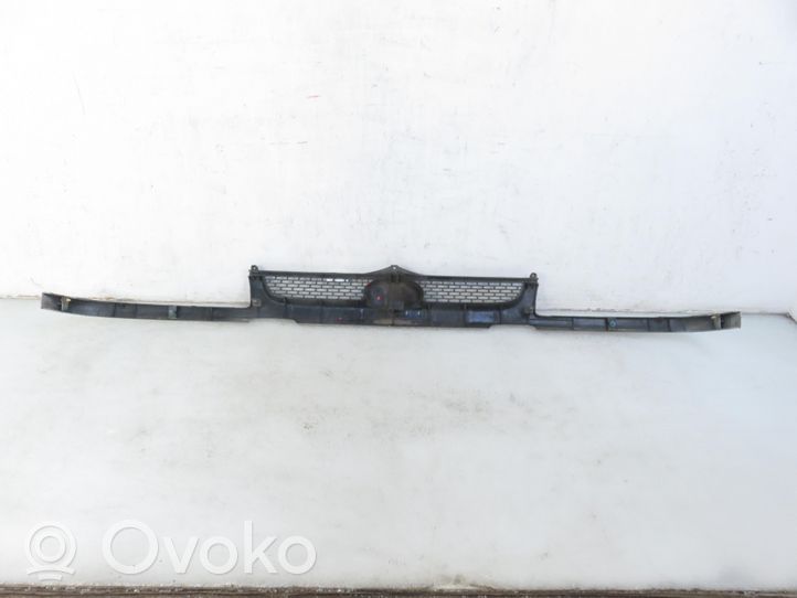 KIA K2500, K2700, K3000 Grille de calandre avant 