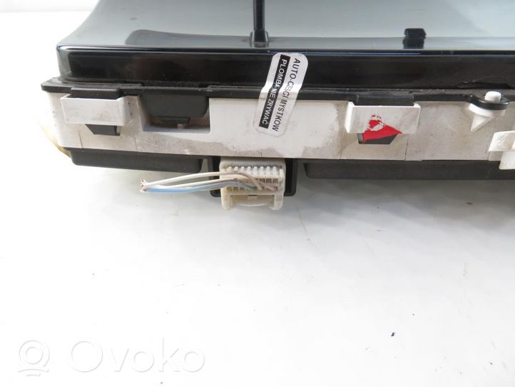 Toyota Corolla E120 E130 Compteur de vitesse tableau de bord 110080107004