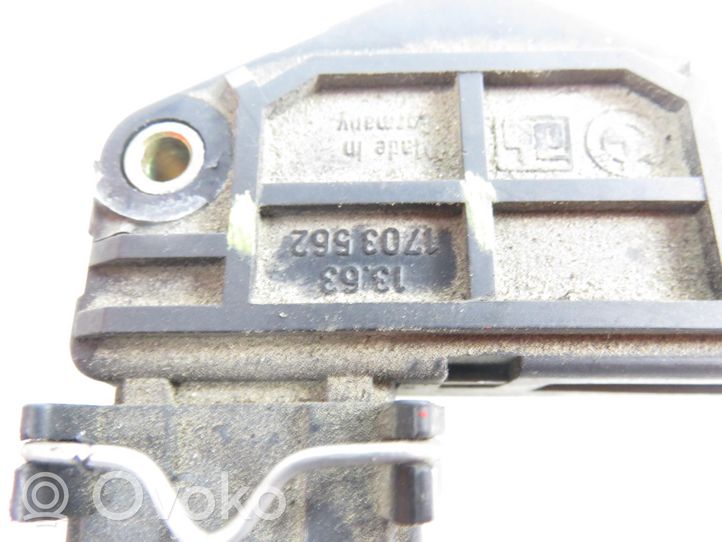BMW 5 E39 Throttle valve position sensor 