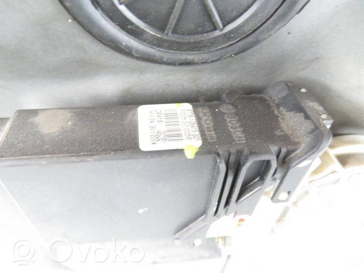 Volkswagen Golf IV Priekinio el. lango pakėlimo mechanizmo komplektas F005S00058