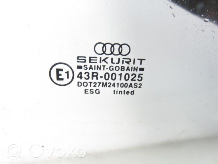 Audi 80 90 S2 B4 Ramka szyby drzwi przednich 893837398A