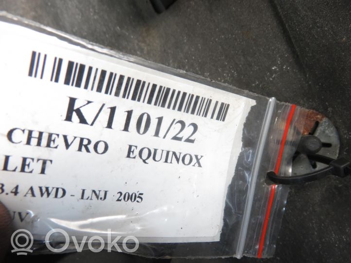 Chevrolet Equinox Variklio dangtis (apdaila) 
