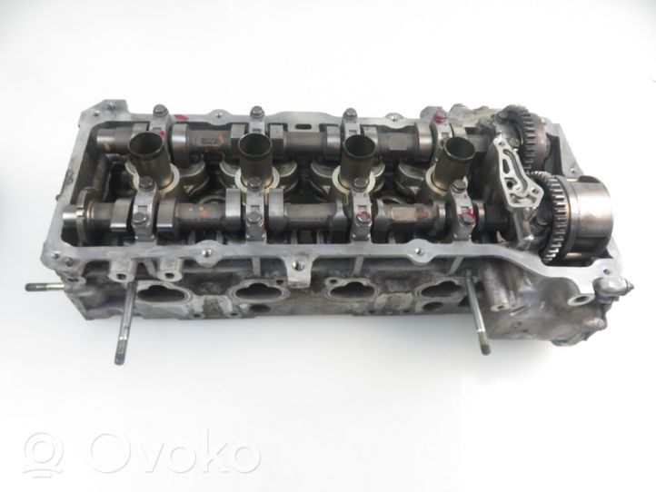 Nissan Sentra B15 Engine head 