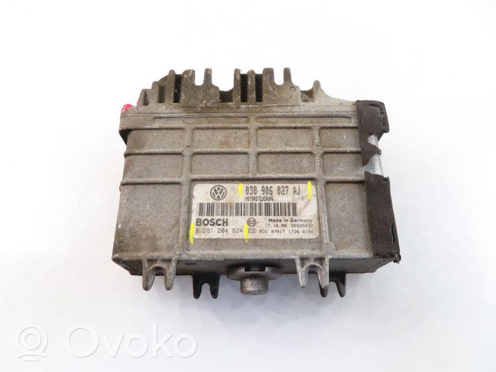 Volkswagen Polo III 6N 6N2 6NF Variklio valdymo blokas 0261204824